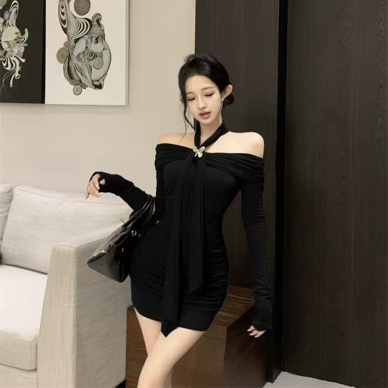 One-word Shoulder Purple Neck Hanging Long-sleeved Dress Women's Autumn Slim-fitting Waist Skirt Pure Desire Wind Tight Hip-wrapped Short Skirt