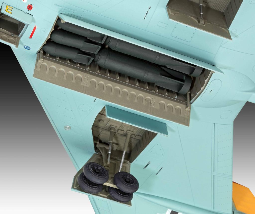 Revell German Arado Jet Bomber P Series Plastic Model Kit 03790 1/72 Ar.555