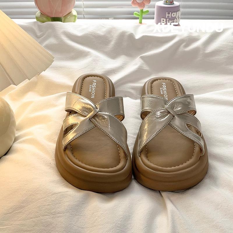 Thick-bottomed Cool Slippers Women's Summer Outer Wear 2025 New Versatile Fashion Cross Fairy with Skirt Beach One-word Slippers