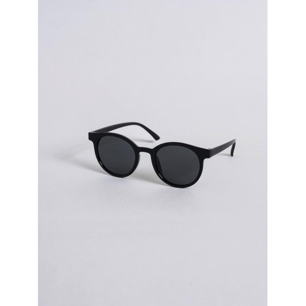 

Daiso [uv Protection Up To 99 ] Simple Round Sunglasses Black