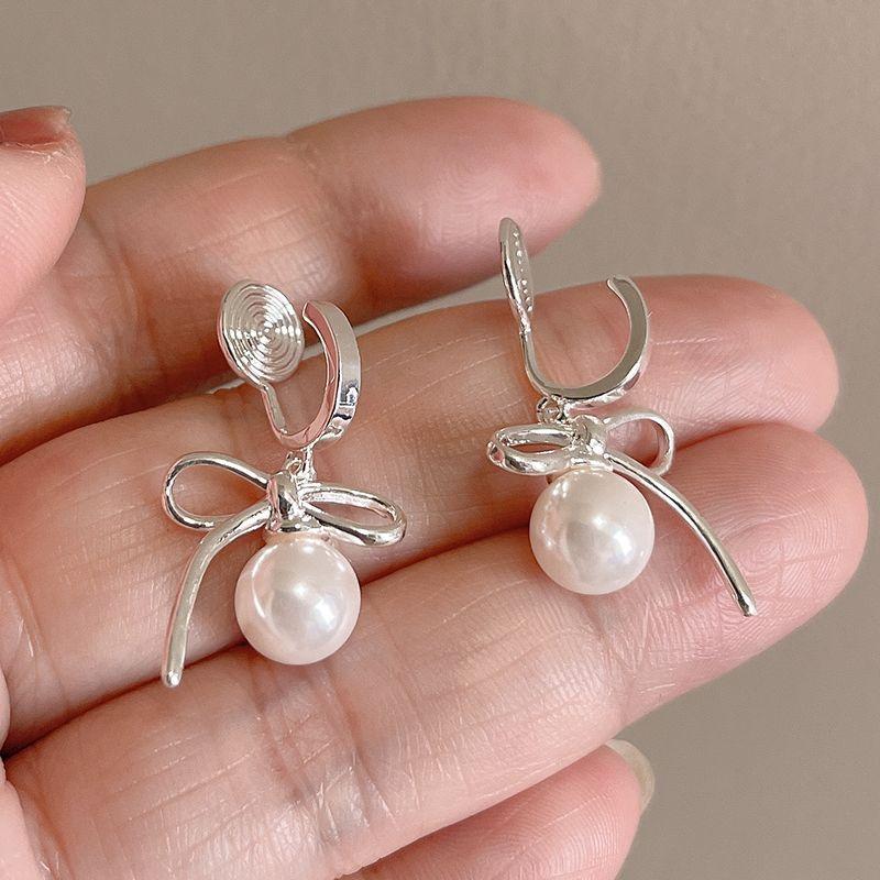 Fresh Silver Bright Bows Pearl Mosquito Coil Ear Clip Fancy Refined Grace Stud Earrings Earrings Jewelry Women