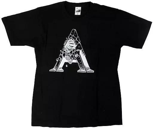 FINAL logo T-shirt Black M size Attack on Titan Exhibition FINAL 68x50x20cm S
