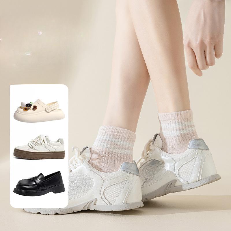 Summer Thin Mesh Double-bar Striped Boneless Sports Socks for Women That Won't Fall Off