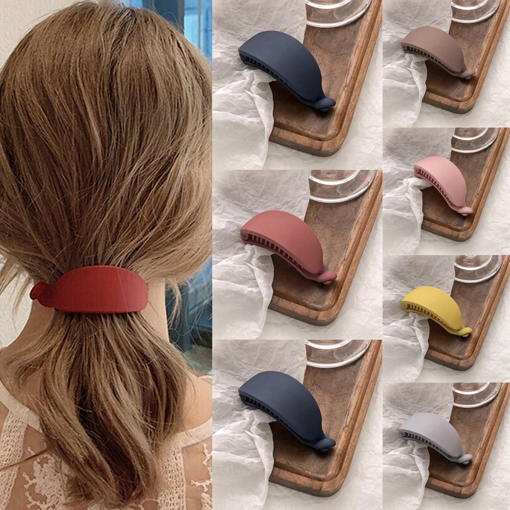 Classy Banana Clip Hairpin for Women for Prom and Fashion forward Looks