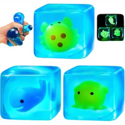 Cubo dello Stress con Giocattolo Marino Luminoso all'Interno Sollievo dall'Ansia Cubetto di Ghiaccio Spremibile Giocattolo Sensoriale Lavoratori d'Ufficio Rilassamento Palla Antistress