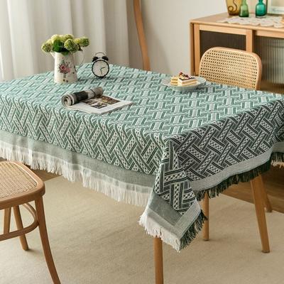 Eetkamer en woonkamer textiel – Tafellakens