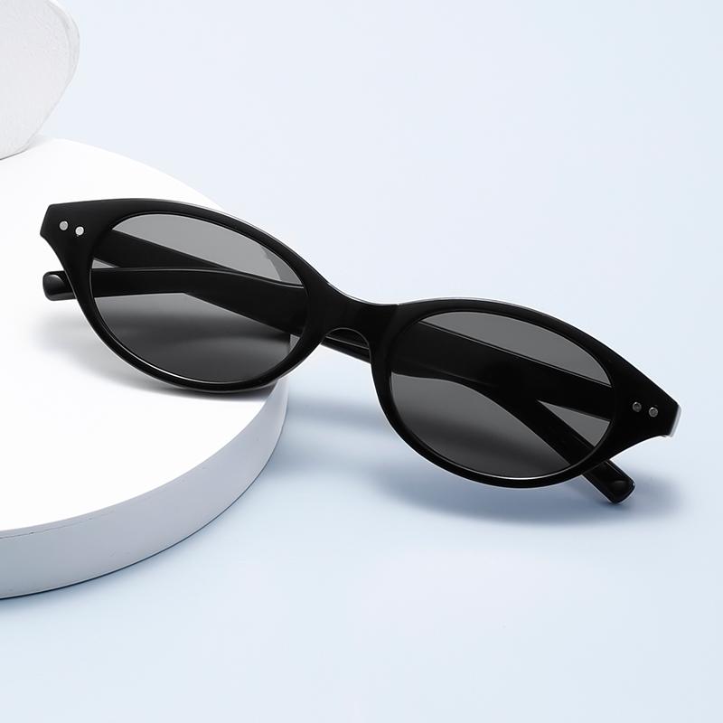 Sexy Small Oval Sunglasses for Women Designer Fashion Luxury Shades UV400 Protection Vintage Sun Glasses