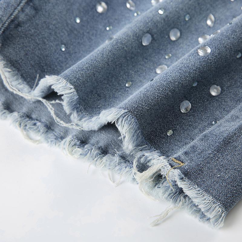 Trendy European-American Rhinestone Denim Shorts: Fashion-Forward, Versatile Streetwear