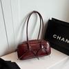 IELGY Large Capacity Commuter Handbag