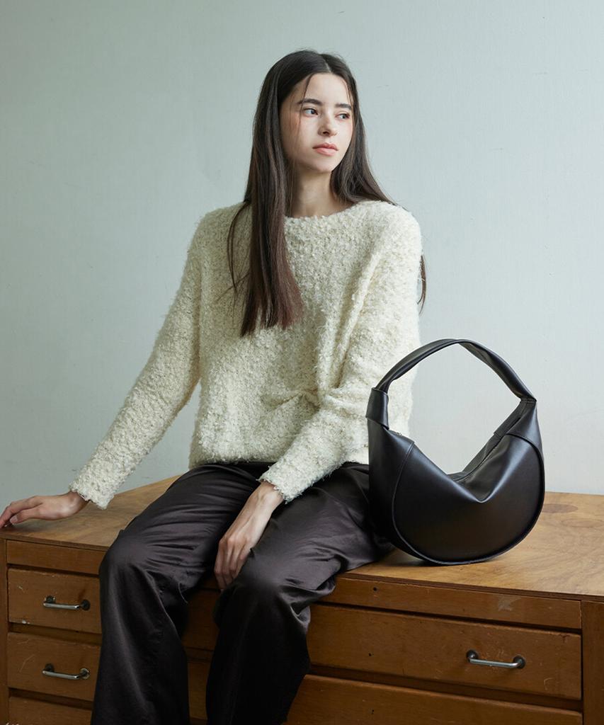 Haveawhale Fortune Hobo Bag (Br)