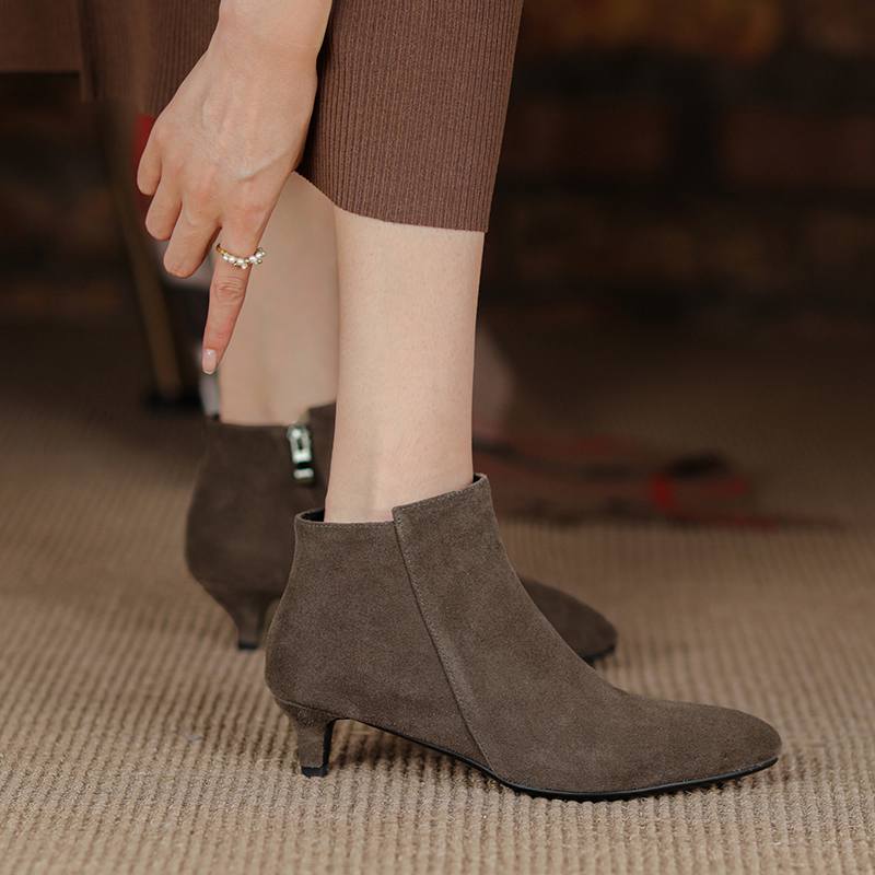 Krazing Pot Cow Suede Winter Round Toe Med Thin Heels Modern Boots Women Big Size 43 Zipper Basic Clothing Ankle Boots