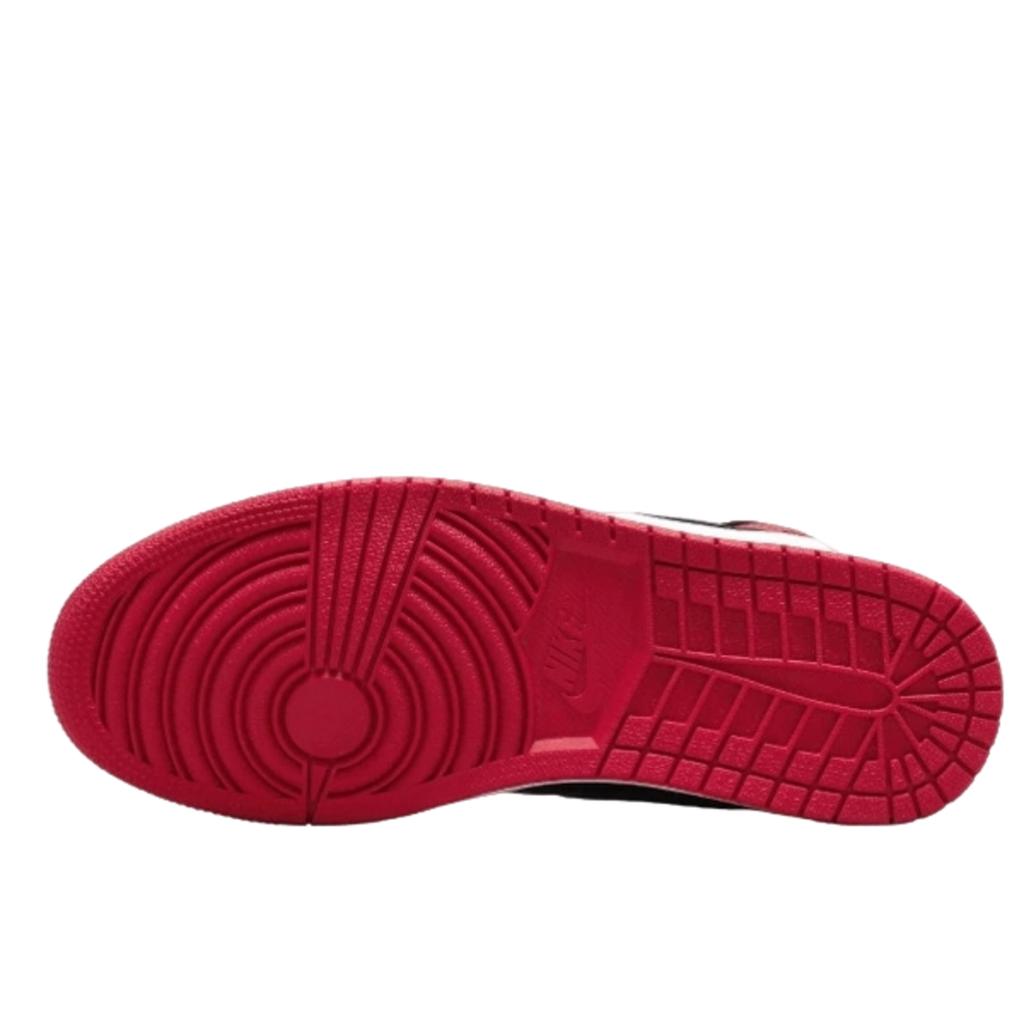 Air Jordan 1 High OG Patent Bred