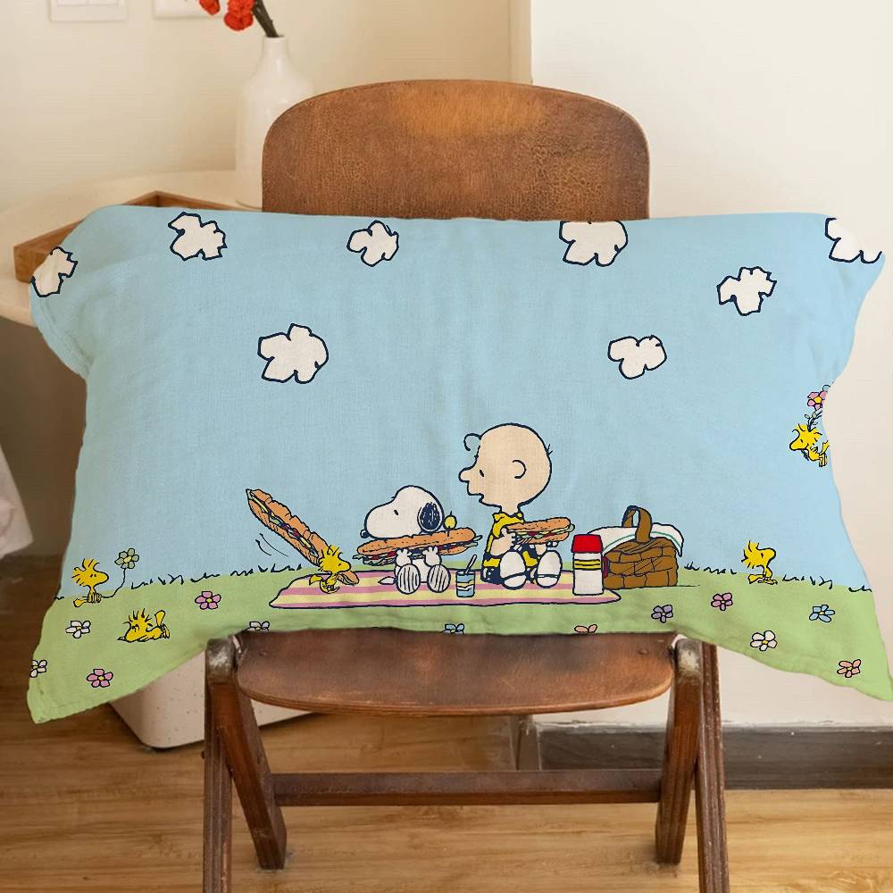 Classic Comic S-Snoopy Dog Pillow Towel Made Of Polyester Non-slip Cartoon Style Breathable Washable Pillowcase For Home Use