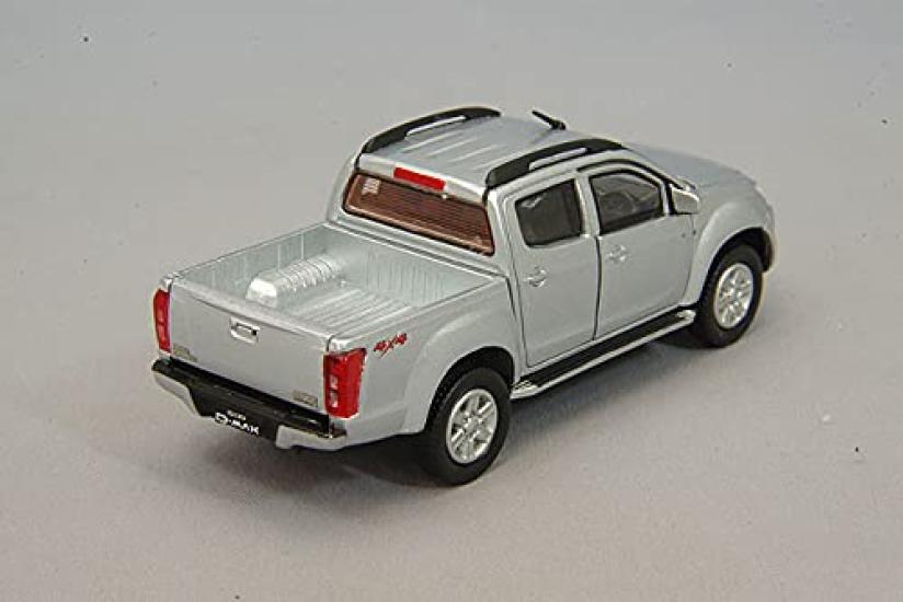BM CREATIONS ISUZU D-MAX 2016 Silver RHD 64B0100