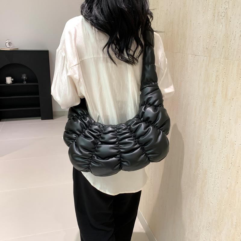 Women's Pleated Crossbody Bag