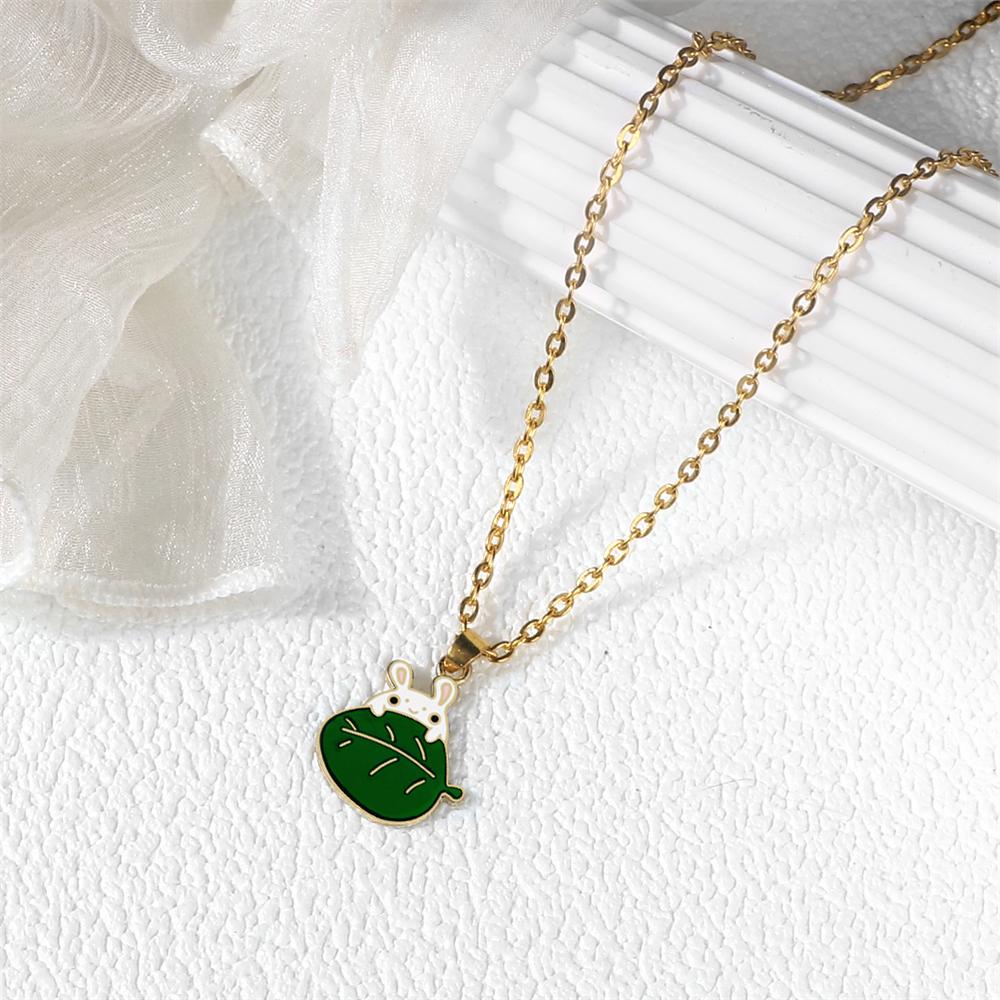 

Cute Rabbit Green Leaf Pendant Necklaces Cartoon Animal Plant Pendant Alloy Chain Lobster Clasp Fashion Jewelry Gift for Friends