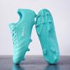 Xiyin Amazon 32-47 large size low-top football shoes, student lawn training and competition shoes are in stock.