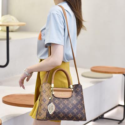 Manufacturer Large-capacity Handbag Women's 2025 New Fashion Commuter Shoulder Messenger Bag Versatile Women's Bag Women's Bag