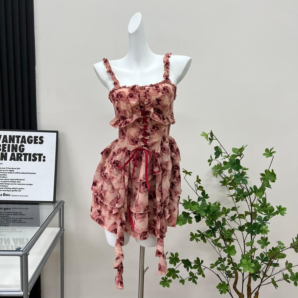 Gentle Ink and Wash Floral Lotus Leaf Edge Suspender Dress, Summer Waist and Thin Temperament Short Skirt