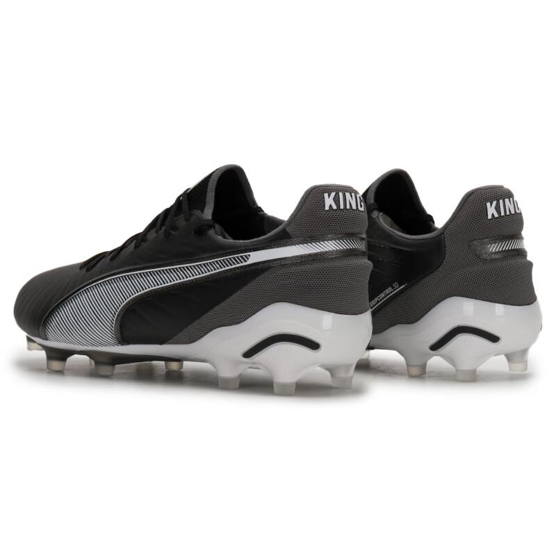 Puma King Ultimate Outdoor Soccer Shoes Men Footwear Black Gray White 107809-01