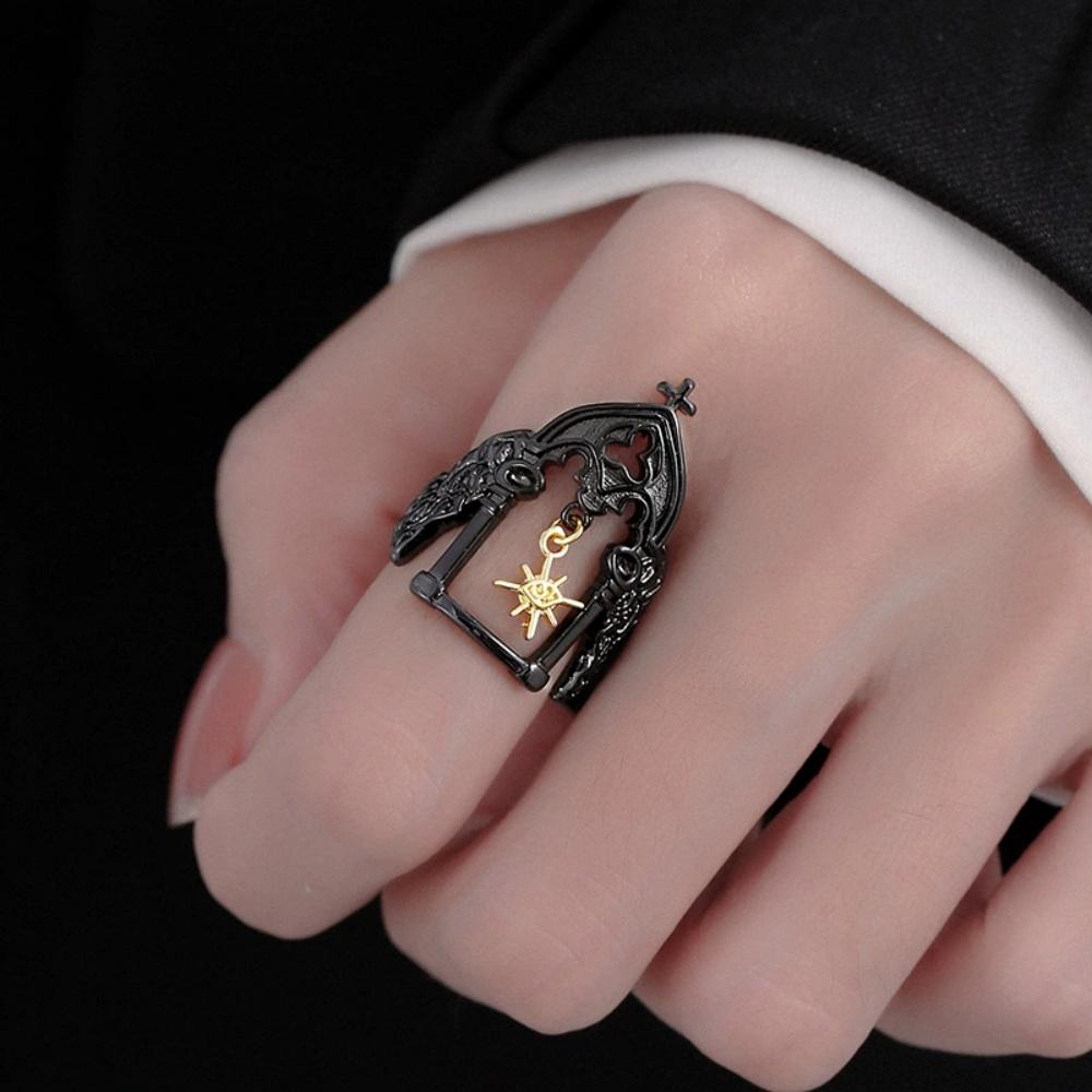 New Hollow Castle Wing Ring Unisex Fashionable Versatile Vintage Unique Mid Ancient Style Gothic Jewelry Gifts resizable чёрный