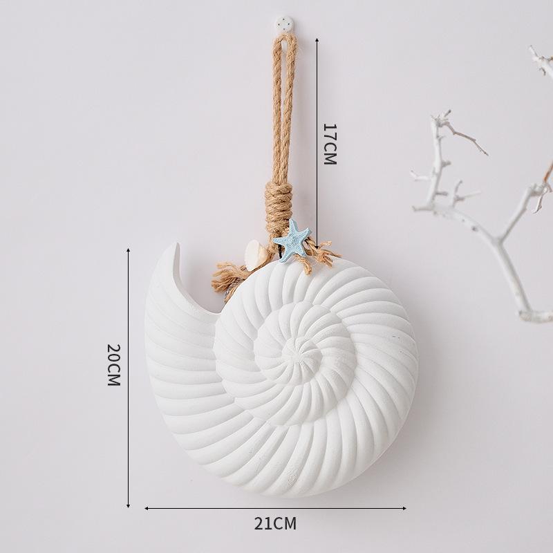 Mediterranean-style Shell, Starfish & Conch Wall Hangings, Minimalist Ocean Vibe, Perfect Decor for Restaurants & Bars