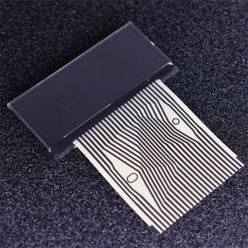 To the Right of the Table Edge LCD Screen For Mercedes W208 W210 R170 CLK/E/SLK-Class