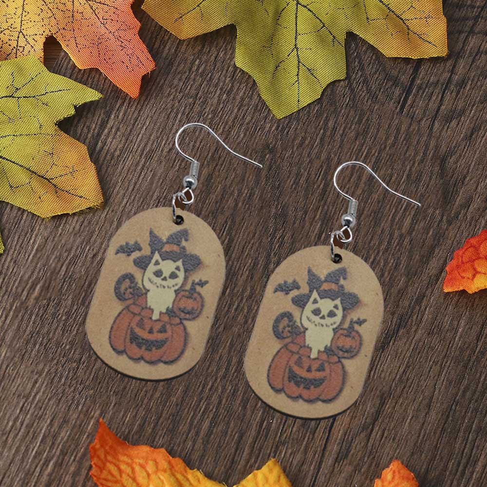 1 pair of Halloween wooden earrings, suitable for wearing on Halloween