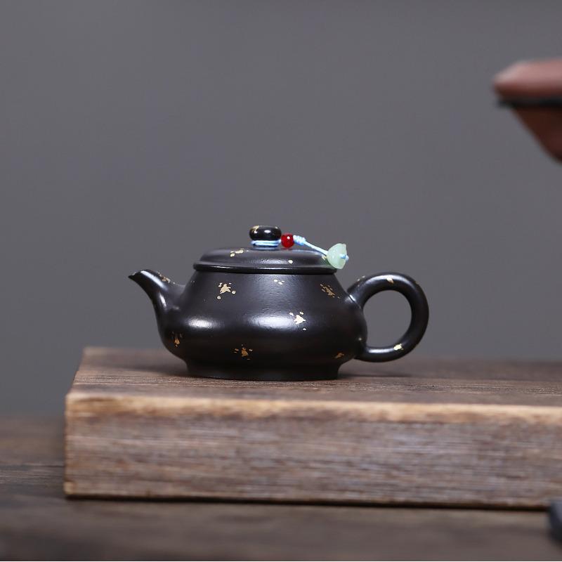 

160ml Traditional Yixing Purple Clay Teapots Handmade Sprinkle Gold Pot Raw Ore Dahongpao Mud Kettle With Strainer Zisha Tea Set