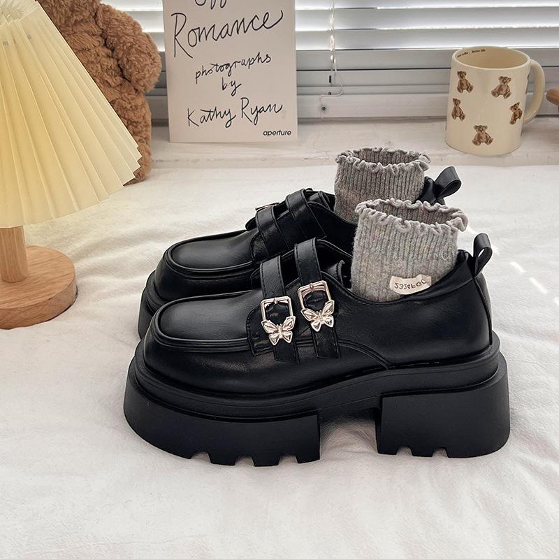 Coarse heel platform loafers women's spring and autumn 2025 new one-pedal black single shoes with skirts, small leather shoes tide