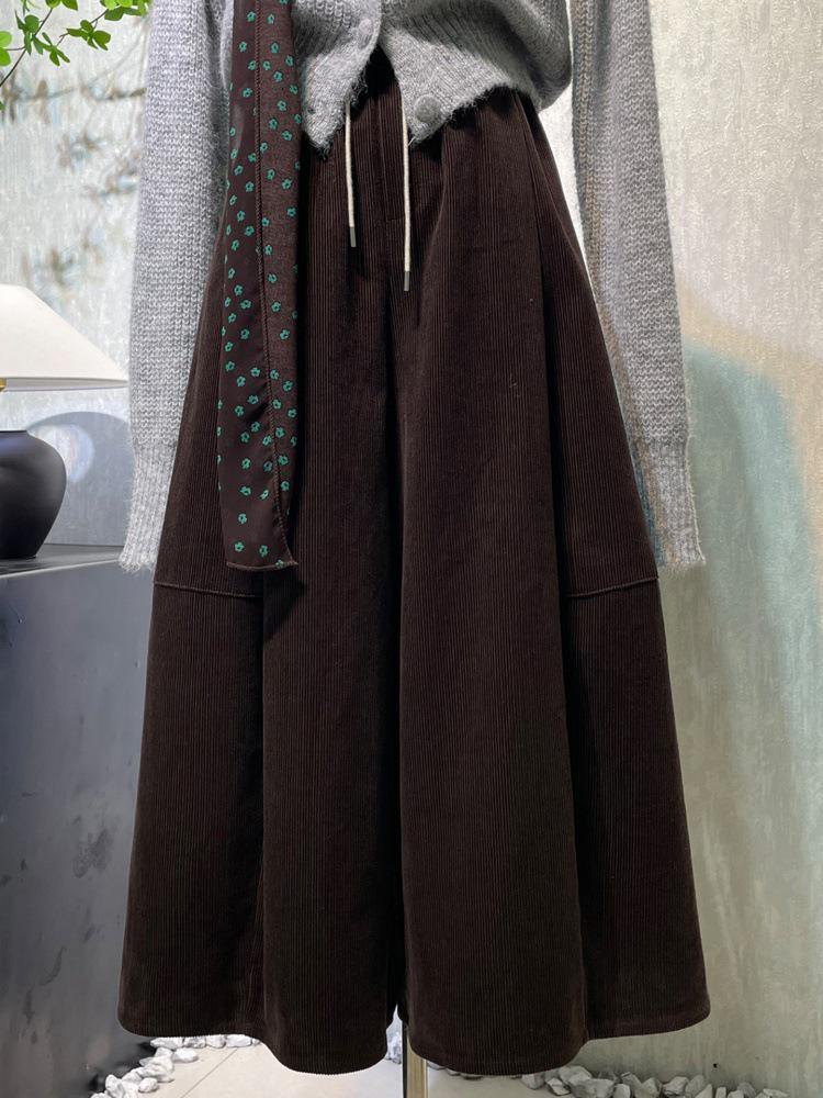 

Plus Size Brown Corduroy Wide-Leg Pants for Women – High-Waisted, Slimming, Loose Fit, Perfect for Autumn/Winter 3XL for 190-240 jin коричневый