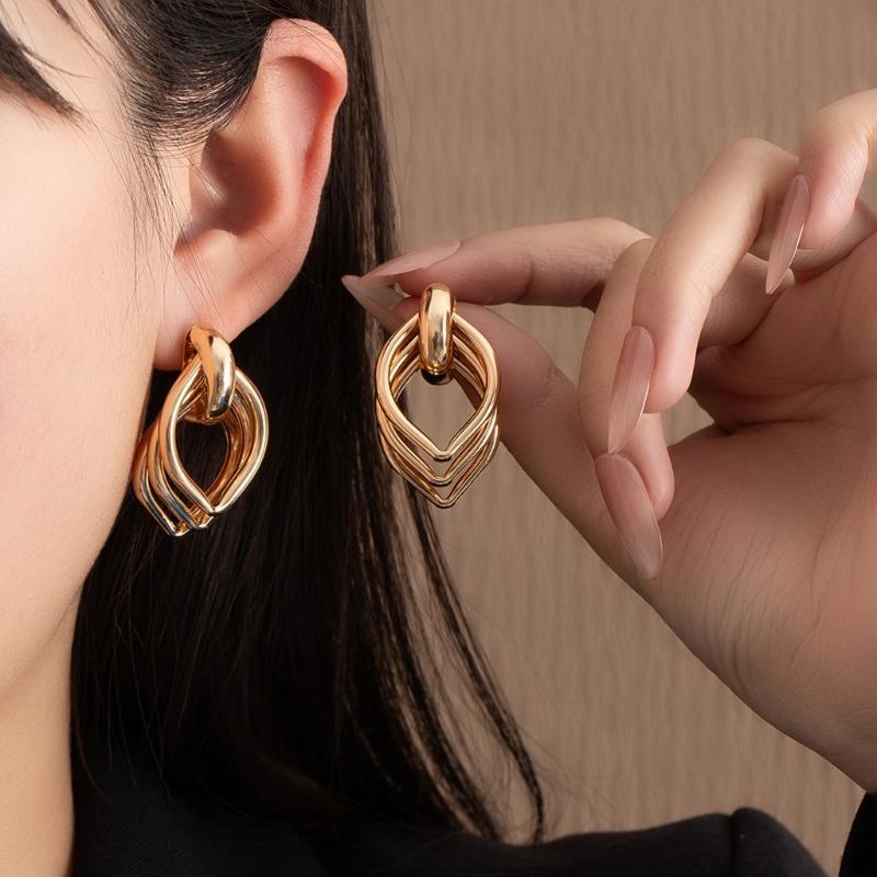 Creative Ear Jewelry Hollow Flower Themed Studs Earring Ears Pin Iron Texture Suitable for Creative Personalities