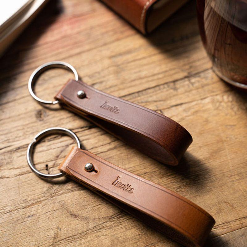 

Hevitz 3830 Key Ring Buttero 03. WOOD BROWN