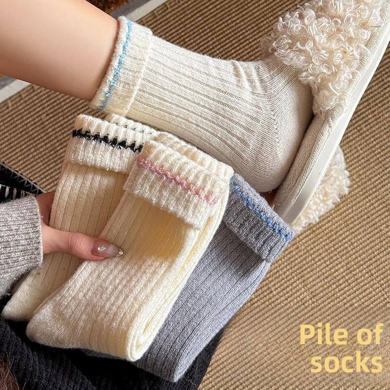 Women's Autumn and Winter Warm Socks, Thickened Plush Sleep Winter Long Socks, Pile Socks, Contrasting Colors