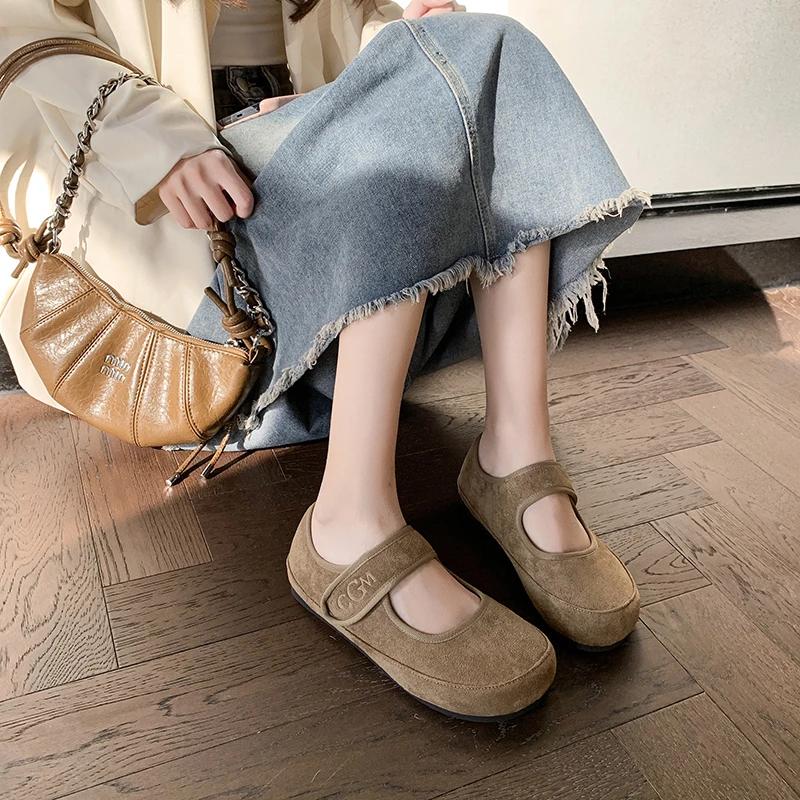 Women's Flat Shoes Round Toe Flannel Hook & Loop Shoes for Women Dress Leisure Shallow Mouth Anti-Slip Sole Zapatillas De Mujer