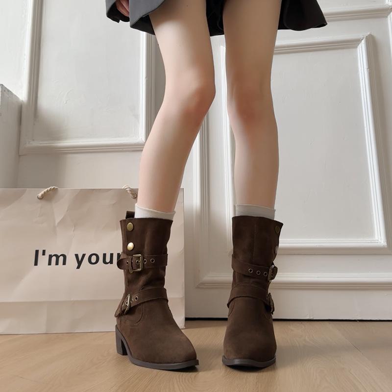 Belt buckle casual Martin boots women's medium boots 2025 autumn and winter new round head solid color thick medium heel fashion boots women