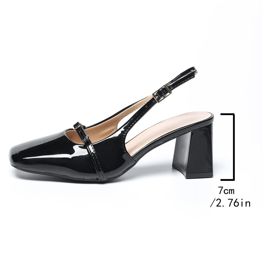 Female Shoes On Sale 2025 New High Quality Summer Fashion Closed Toe Sandals Buckle Strap Square Toe Women's Shallow Sandals