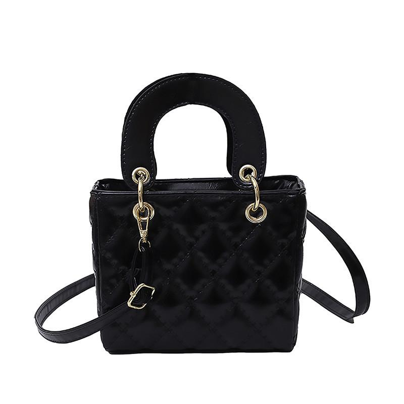 Street Style Mini Pu Crossbody Bag With Chain Strap For Daily Wear