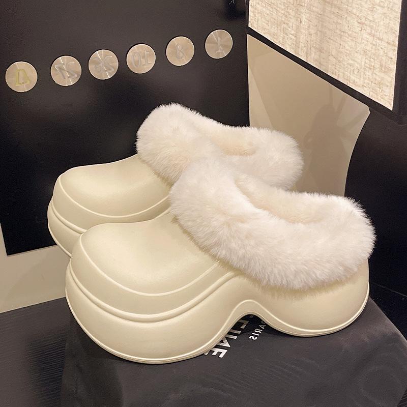 Fashion 2025 New Waterproof Indoor Street Wedges Slippers For Woman Winter Fluffy Shoes Warm Faux Fur Soft EVA Female Platform Slipper
