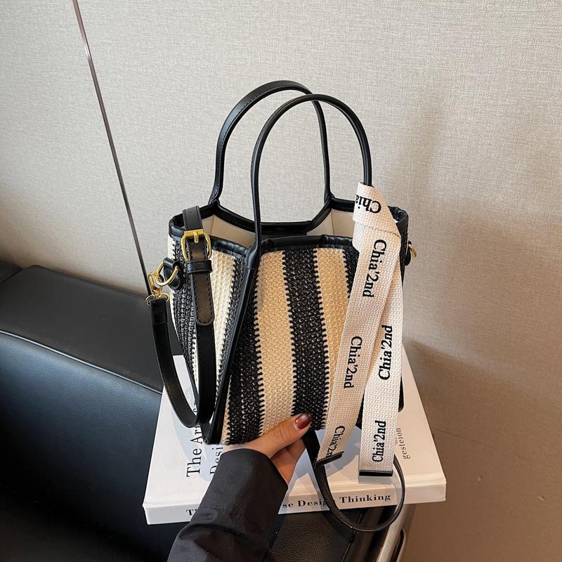 Factory Direct Portable Straw Bag Rectangle Shopping Bag Retro Striped Beach Vacation Bag Internet Celebrity Summer New