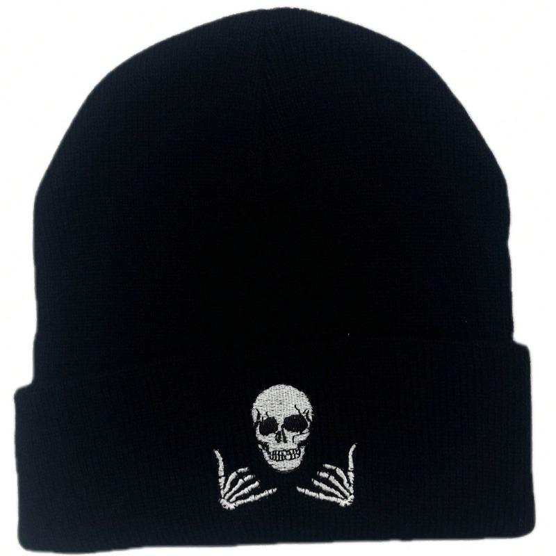 1pc unisex Winter Warm Skull Embroidery Knit Beanie Hat,Warm Outdoor Ski Cap Autumn Accessories,suitable for Halloween,Christmas