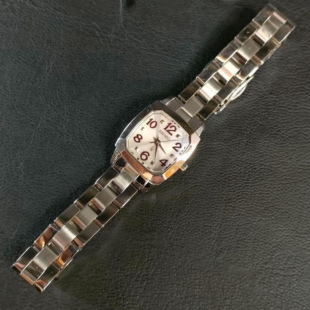 [USED] Seiko Lucia 1F21 Square Silver Solar Watch
