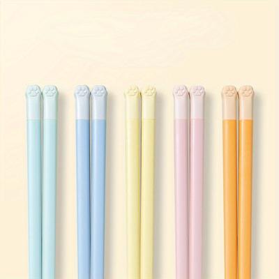 5GAB Cute Cat Claws Candy Color Irbulīši Augstas temperatūras sakausējuma Irbulīši mājsaimniecības restorānam, kurā tiek pasniegti irbulīši