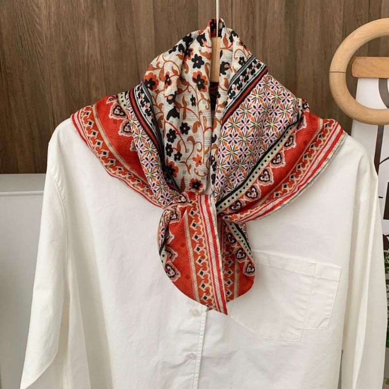 Square scarf new neck scarf scarf small shawl travel bag headscarf versatile cashew flower silk scarf