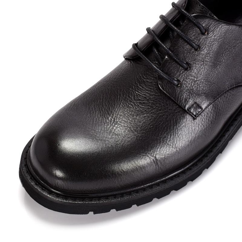 British Retro Men's Handmade Leather Shoes with Distressed Big Toe Cap and Thick Sole