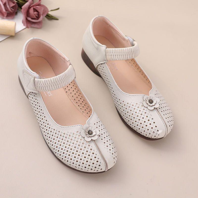 Shoes Summer Hollowed-out Leather Shoes Women's Comfortable Leather Soft-soled Elderly Flat-soled Elderly Hole Sandals