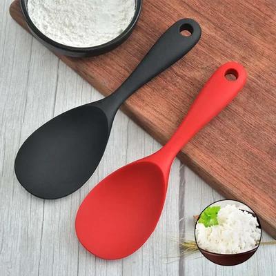Cucchiaio per riso in silicone appeso Mestolo da cucina Pentola antiaderente Cuociriso elettrico Cucchiaio da cucina con fori Articoli per la casa
