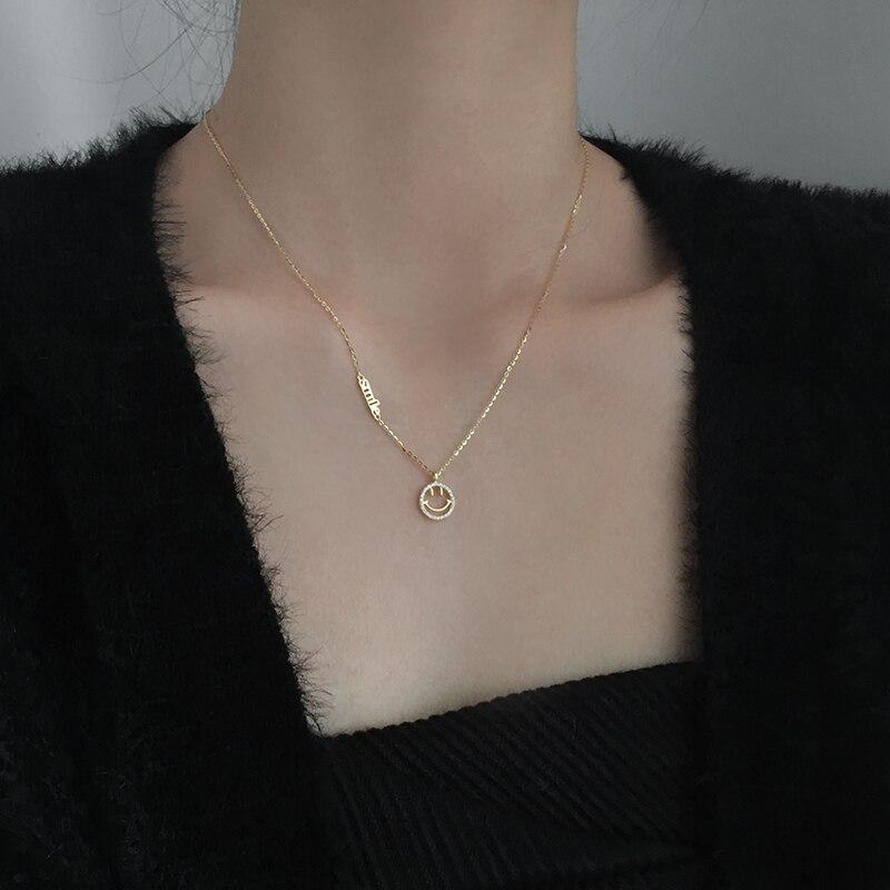 Sterling Tone Shiny Zircon Crystal Smiling Face Letter Women Pendant Pendant Necklace Clavicle Chain Necklaces Choker Birthday Souvenir
