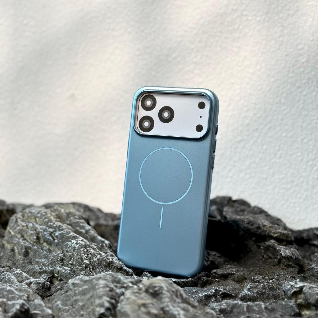 iPhone 17 Magnetic Frosted Case for 13/14/15/16 Pro Max - Solid Color, Drop-Proof, Skin-Feel Protective Cover