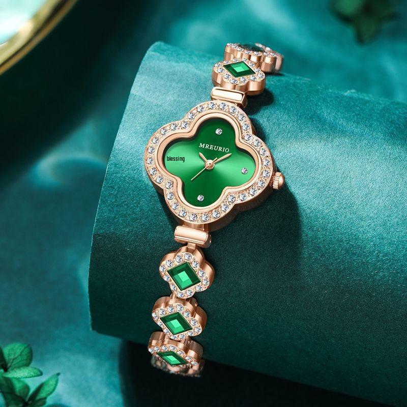Popular Emerald Four-Leaf Clover Bracelet Quartz Watch for Women